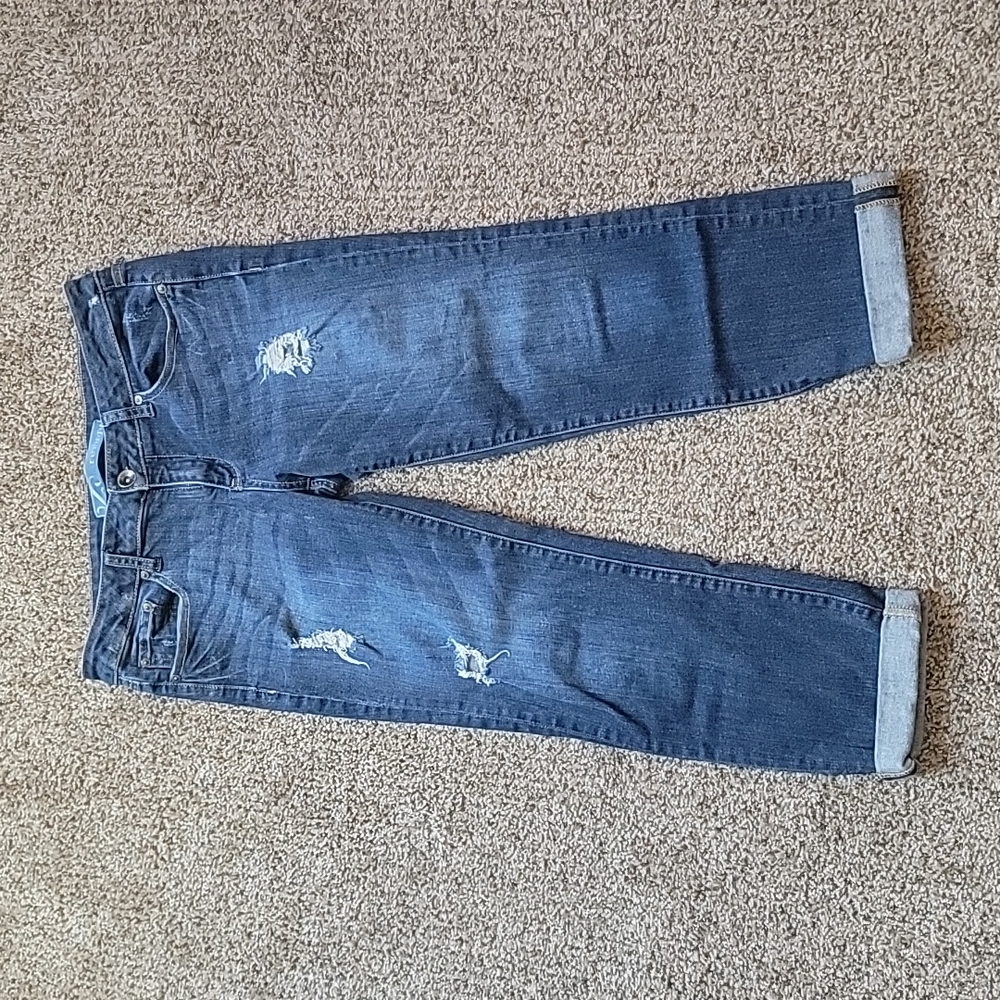 Refuge Denim Distressed Capri